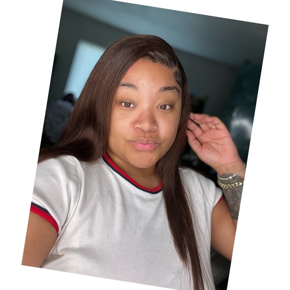 Profile Picture of Aliyah Wahrmann (@ohlaelae44) on Poshmark