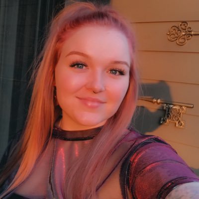 Profile Picture of Emily☀️ (@emily_kruse06) on Twitter