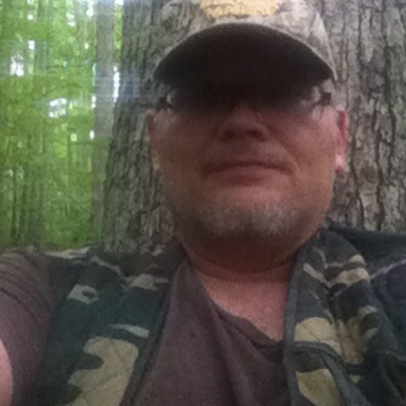 Profile Picture of Michael Burchfield (@camodude68) on Poshmark