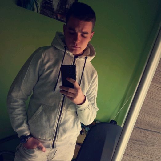 Profile Picture of István Dávid Harmuth (@isti0550) on Tiktok
