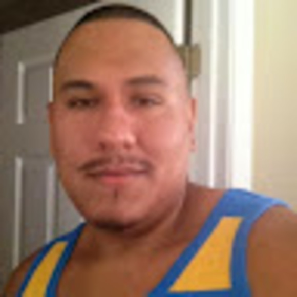 Profile Picture of James Berroa (@berroa2024) on Poshmark