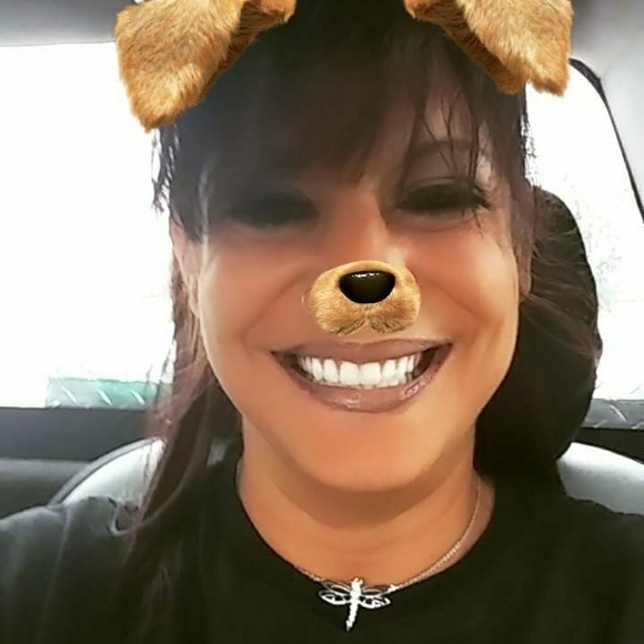 Profile Picture of Dawn Dupont (@dawnmichelle47) on Poshmark