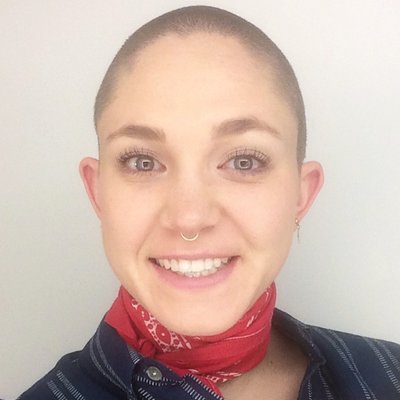 Profile Picture of Jennifer Sharkey (@jenjenjennajen) on Twitter