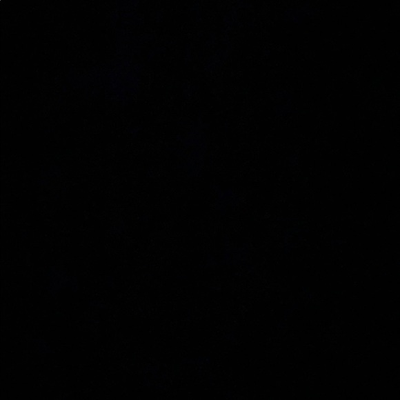 Profile Picture of Sky Lee (@yeoyahod) on Poshmark