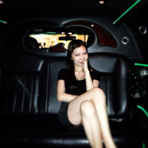 Profile Picture of Bella Nyam (@warmbody) on Poshmark