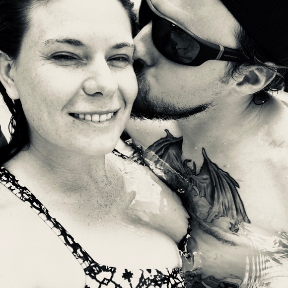 Profile Picture of Dawn Carter (@dawncarter124) on Poshmark