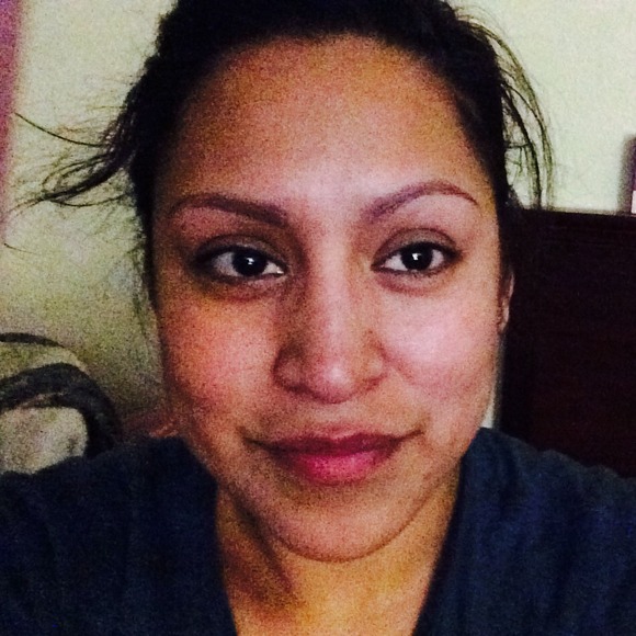 Profile Picture of Bianca Montalvo (@bmontalvo05) on Poshmark