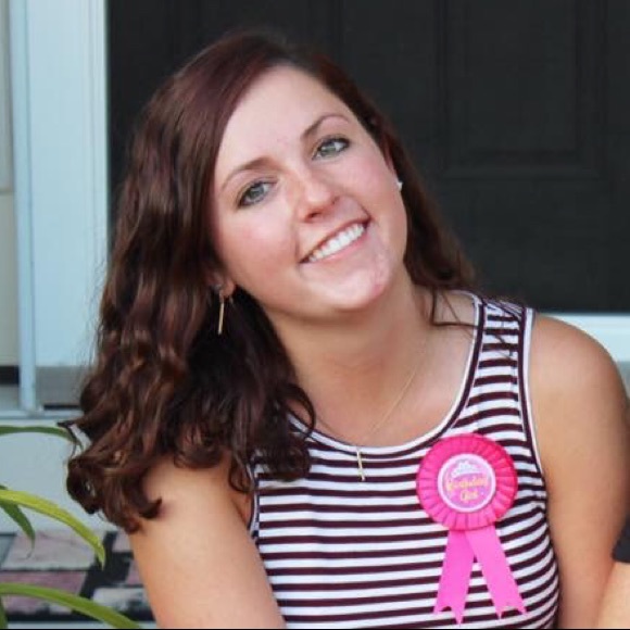 Profile Picture of Katelyn Brimmer (@kmbrimmer) on Poshmark