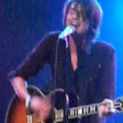 Profile Picture of Cassandra Solis (@CassandraJCP) on Youtube