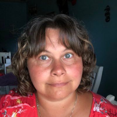 Profile Picture of Shelley Emery (@ShelleyEmery4) on Twitter