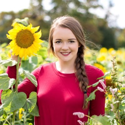 Profile Picture of Julia McDowell (@mcd_shs_smm) on Twitter