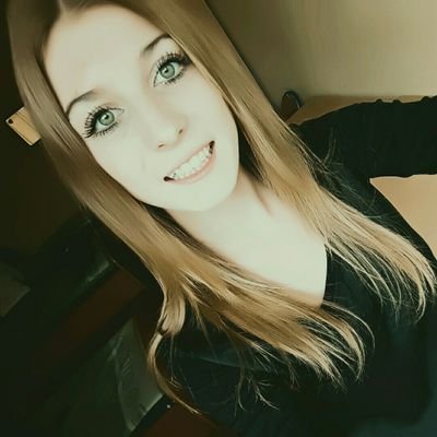Profile Picture of Aleksandra Szulc (@ola2121a5) on Twitter