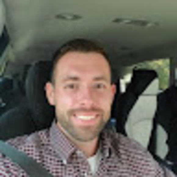 Profile Picture of Travis Terrell (@travisterrel789) on Poshmark