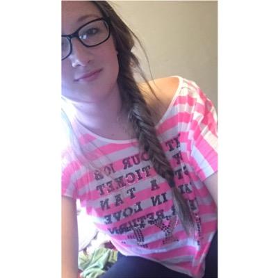Profile Picture of Kaitlyn Kuiphof (@kaitlyn_kuiphof) on Twitter
