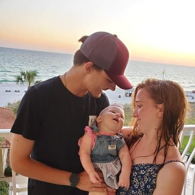 Profile Picture of Kris Richards (@kris__richards) on Twitter