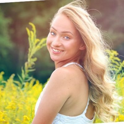 Profile Picture of Lauren Curtis (@Lauren_curtis__) on Twitter