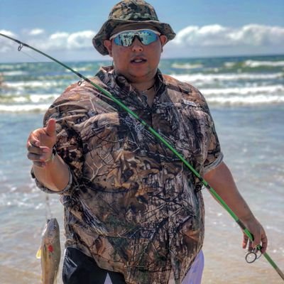 Profile Picture of Philip Gonzalez (@philgonz814) on Twitter