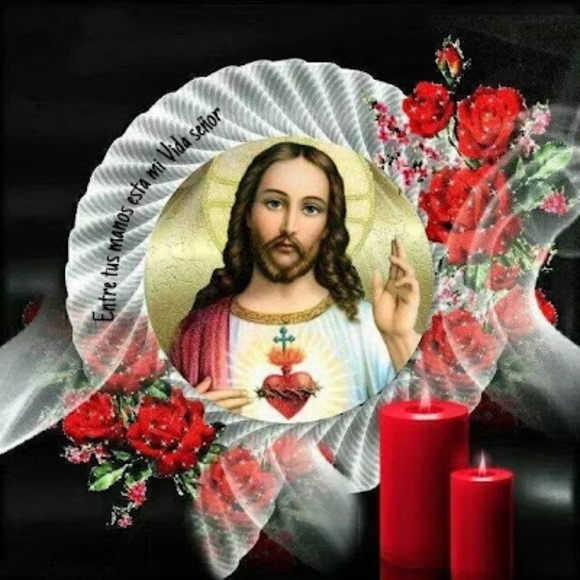 Profile Picture of Manuel González (@gonzalez221670) on Poshmark