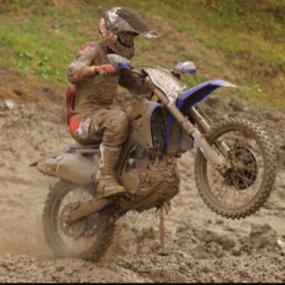 Profile Picture of Aaron Larson (@aaronlarson72) on Twitter