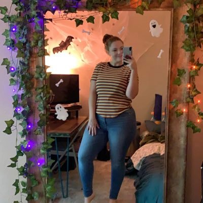 Profile Picture of Lauren Sharp (@laurensharp) on Twitter