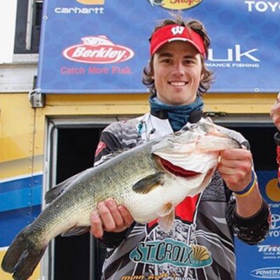 Profile Picture of Andrew Wolfe (@heywolfe11) on Twitter