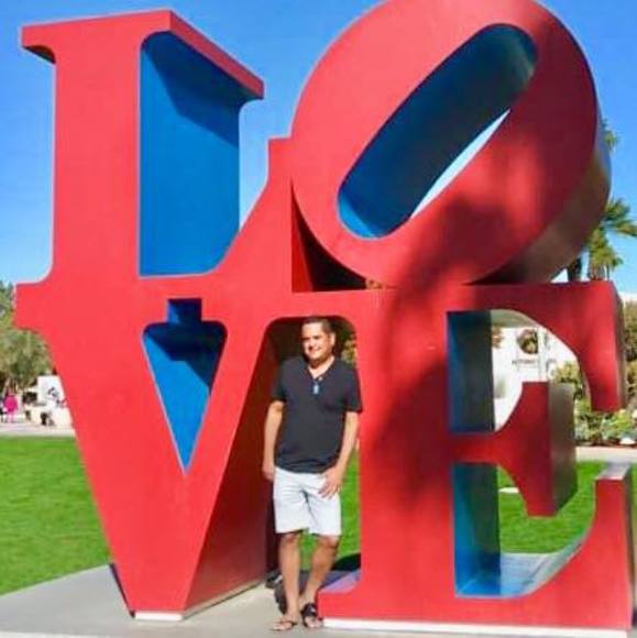 Profile Picture of Alex Zuno (@zuno2569) on Poshmark