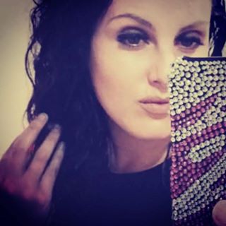 Profile Picture of Ananda Martin (@ananda.martin.54) on Facebook