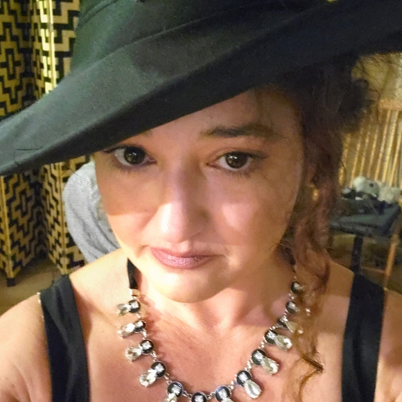Profile Picture of Lorraine Trevino walters (@lorrainetrevino) on Poshmark