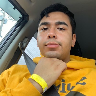 Profile Picture of John Valadez (@_johntv_) on Twitter