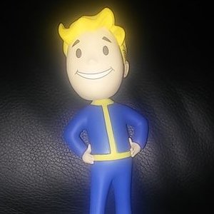 Profile Picture of Bobby Webber (@bob_is_baee) on Twitter