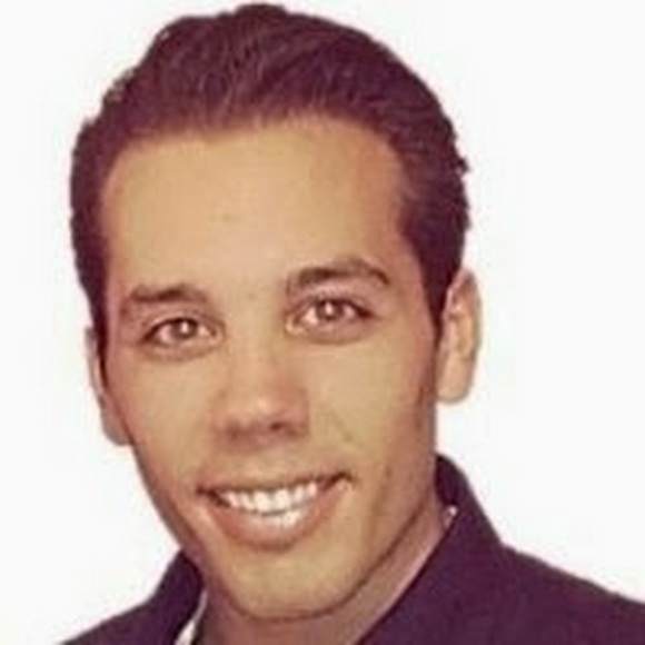 Profile Picture of Michael Bauer (@michaelbauer) on Poshmark