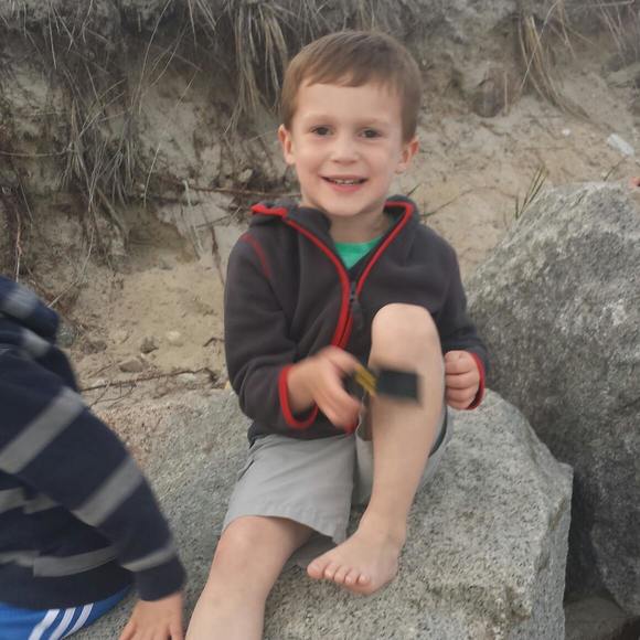 Profile Picture of Heather Mozzer (@hmozzer) on Poshmark