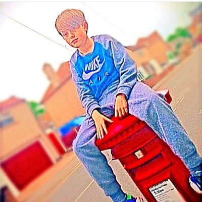 Profile Picture of Ben Rowles (@ben_rowles_) on Twitter