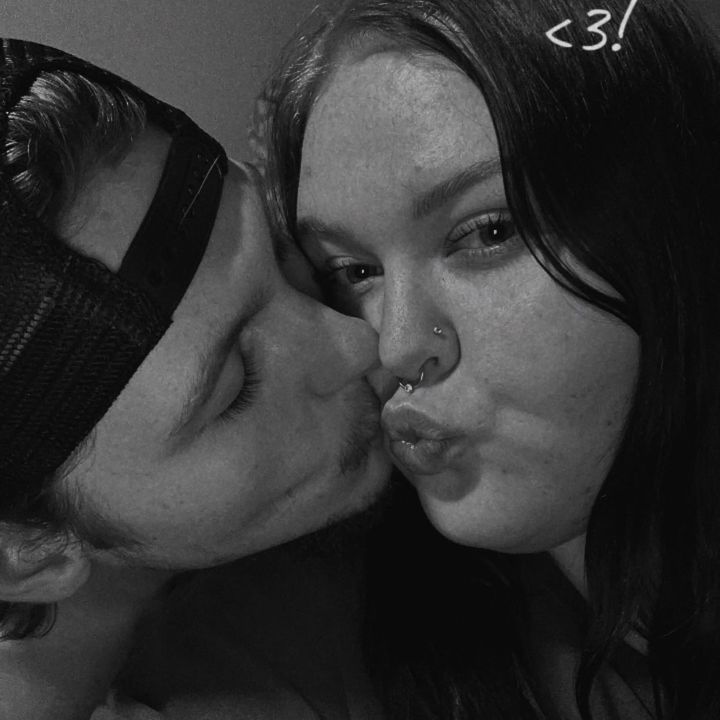 Profile Picture of felicityrobin (@felicityrobin) on Tiktok