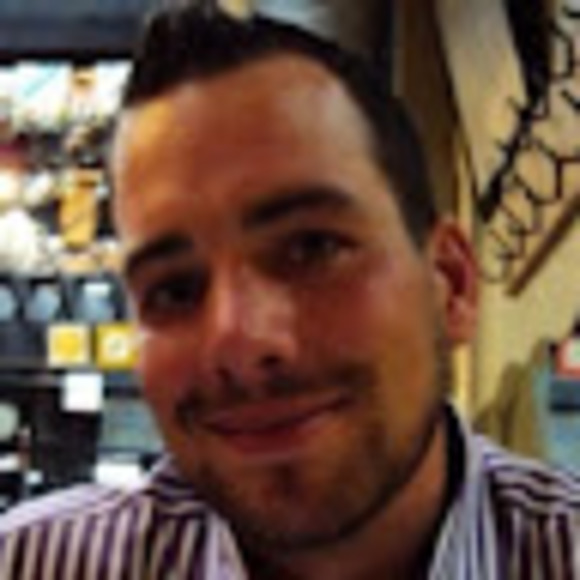 Profile Picture of David Sutton (@suttondavidw) on Poshmark