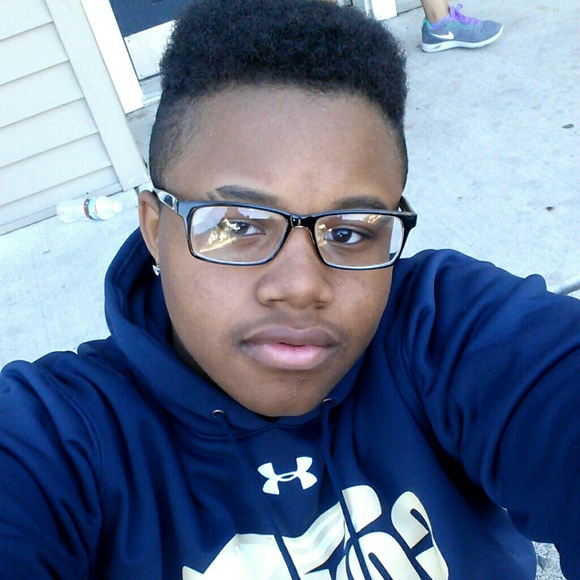 Profile Picture of Asante' Jones (@prines_tay) on Poshmark