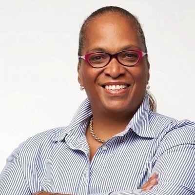 Profile Picture of SIMONE J. BARTON (@SimoneJBarton) on Twitter