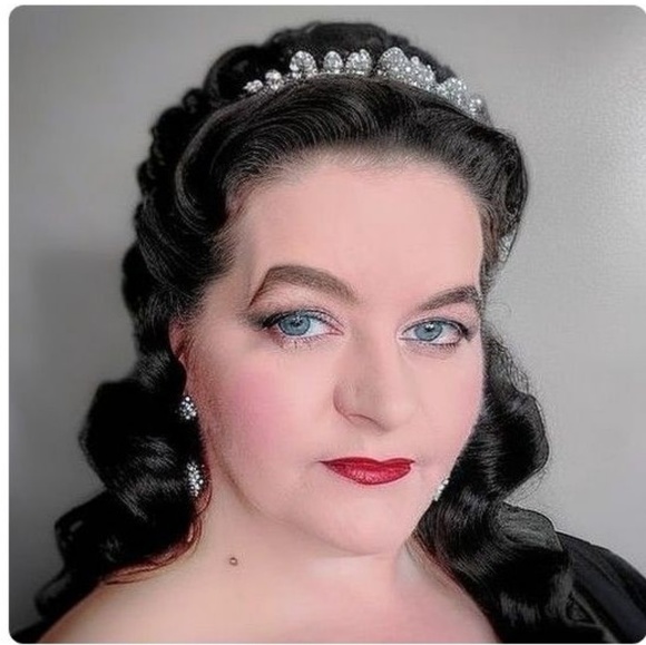 Profile Picture of Tiffany Tillema (@savvytiff) on Poshmark