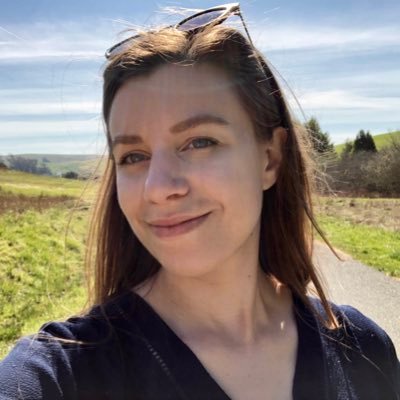 Profile Picture of Kellie Floyd (@smelliefloyd) on Twitter