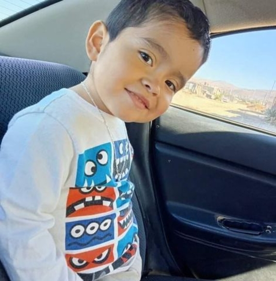 Profile Picture of Julio Gaona (@150590) on Poshmark