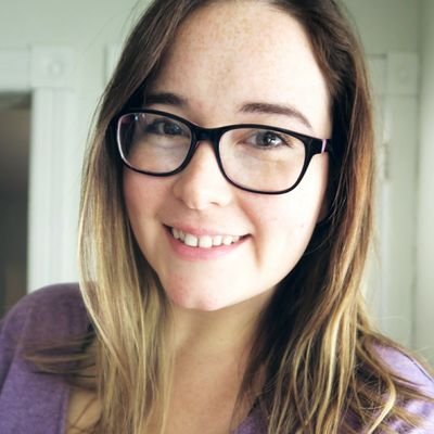 Profile Picture of Katrina (@Mamma_Chavez) on Twitter