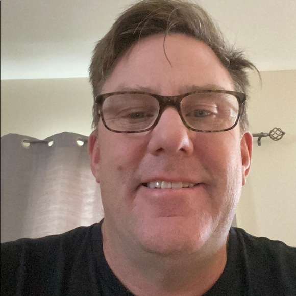 Profile Picture of Robert Griswell (@papa53) on Poshmark