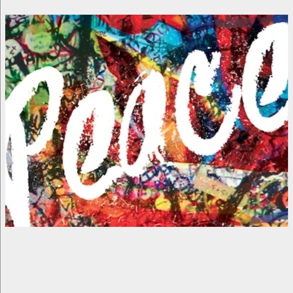 Profile Picture of Melissa Hahn (@sandybagels) on Poshmark