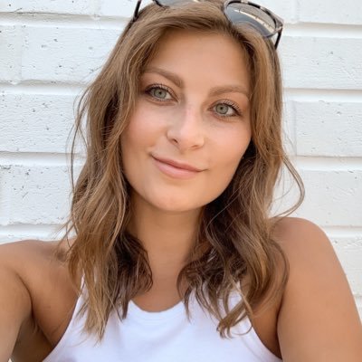 Profile Picture of Kayla Holmes (@kholmes_) on Twitter