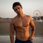 Profile Picture of Richard Heinzee Stories (@richardheinzee_stories) on Instagram