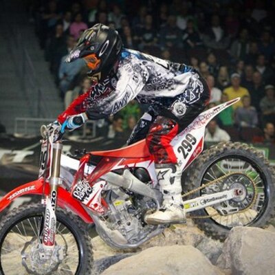 Profile Picture of Derek Mahoney (@derekmahoney299) on Twitter