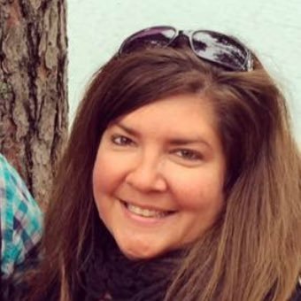 Profile Picture of Julie Petryniec  🇺🇸 (@momtojjnj) on Twitter