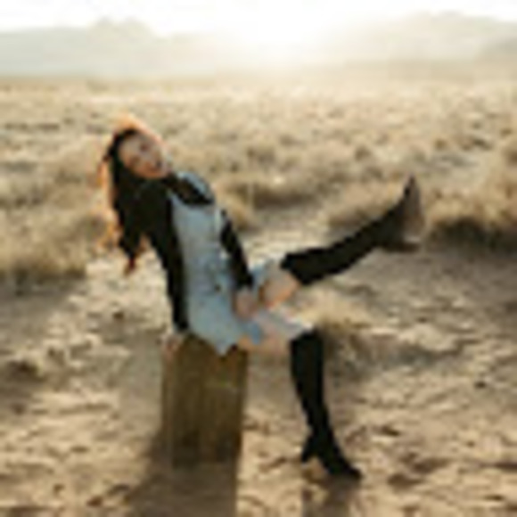 Profile Picture of Kalie Mclaughlin (@kaliemclaughlin) on Poshmark