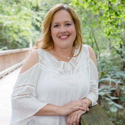 Profile Picture of Alison Bowling (@BowlingAlison) on Twitter