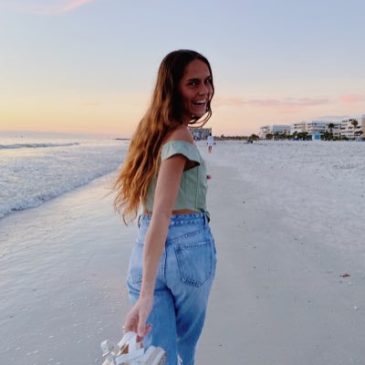 Profile Picture of Miranda Ayala (@mirandayala) on Twitter